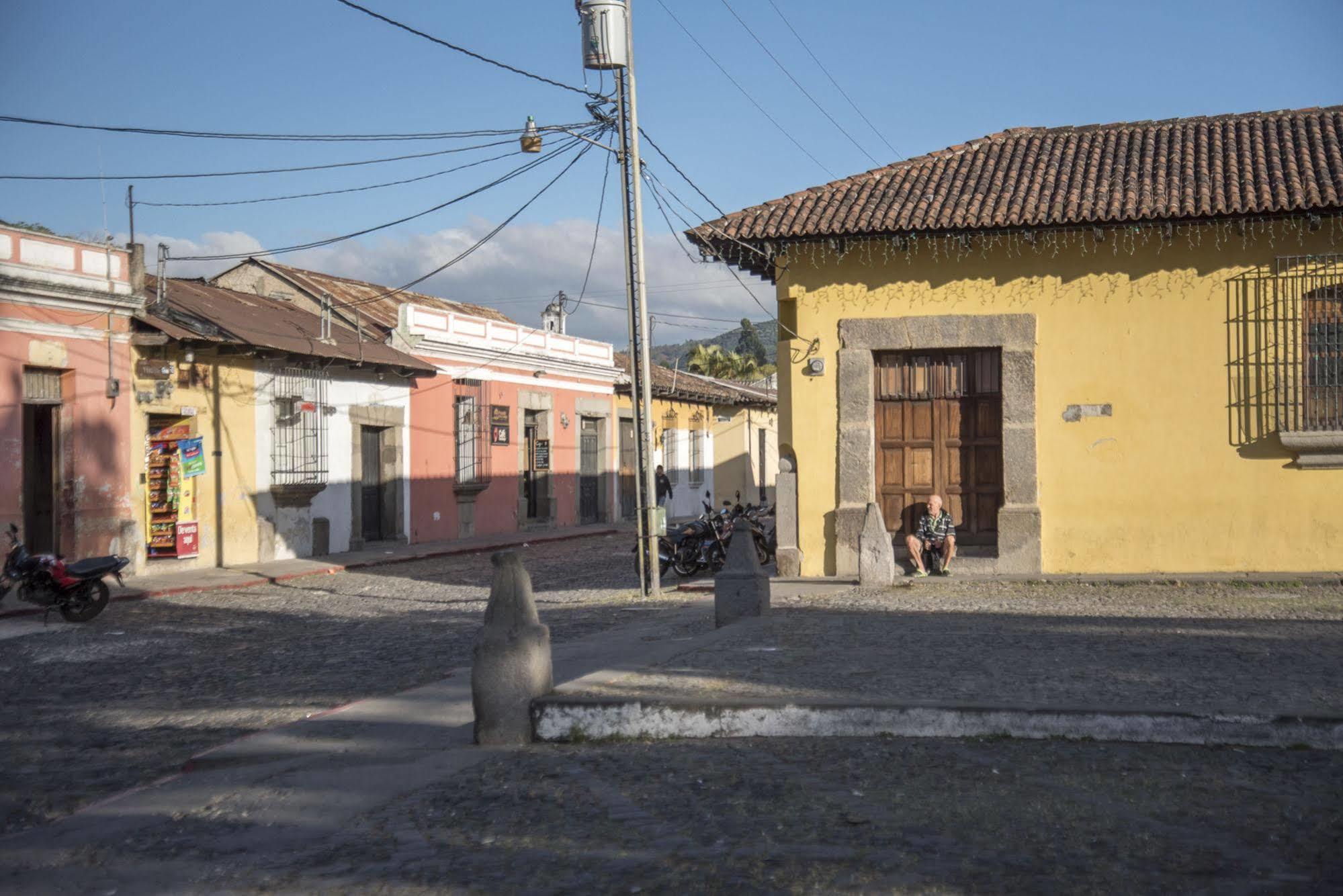 Posada Don Diego Antigua Exterior photo